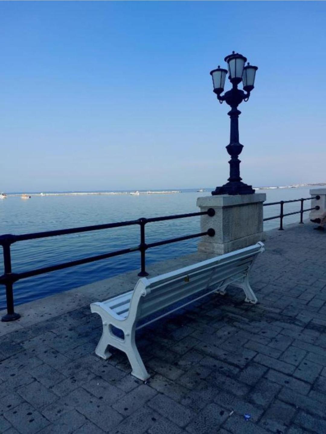 Apartmán Garibaldi Square Bari Exteriér fotografie